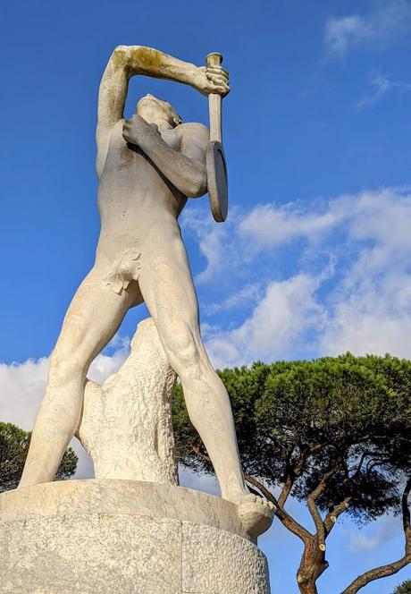 Le Foro italico et le Stadio dei Marmi à Rome - 62 photos de sculptures et d'architecture sportives au temps du fascisme mussolinien