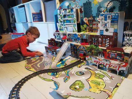 JOUETS POP UP quand Carrefour mise sur le Design JOUETS POP UP quand Carrefour mise sur le Design