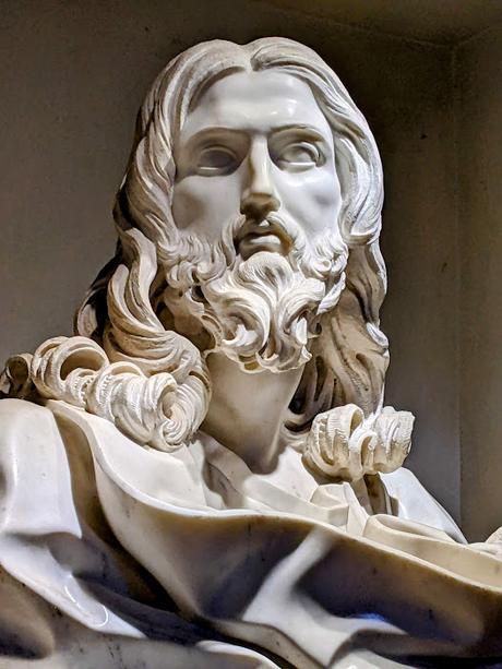 Basilique de Saint-Sébastien-hors-les-Murs — La tombe et le gisant du saint — Reportage photos (24 photos) Basilique de Saint-Sébastien-hors-les-Murs — La tombe et le gisant du saint — Reportage photos (24 photos)