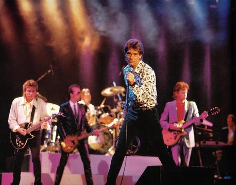 Huey Lewis & The News