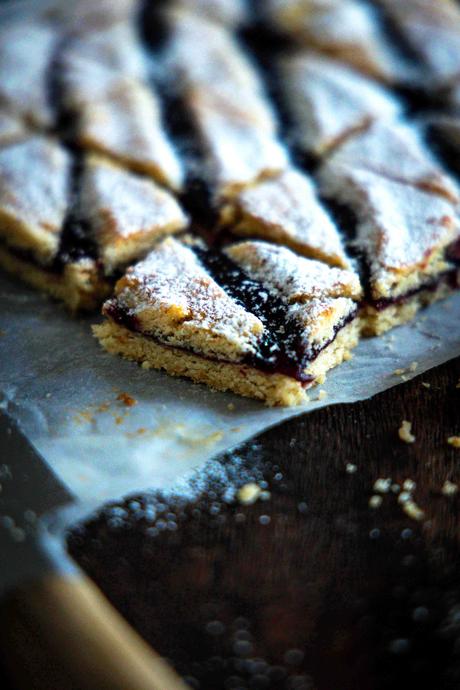 bredele , linzer autrichien, biscuits à la confiture