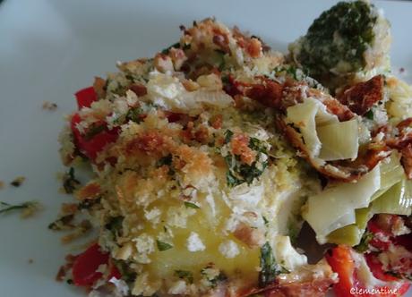 Pommes de terre gratinées aux poireaux, brocoli et poivron Pommes de terre gratinées aux poireaux, brocoli et poivron