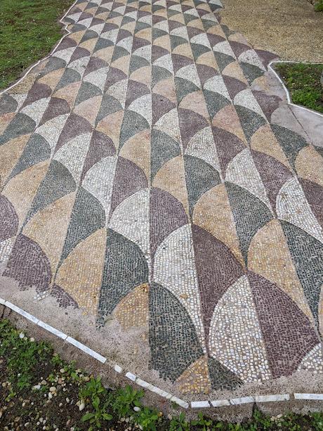 Les mosaïques en noir et blanc des thermes de Caracalla — 20 photos