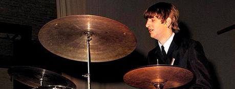 Les Beatles : Ringo Starr ne partageait la chambre que d'un seul membre du groupe en tournée