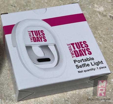 T-Mobile offrira bientôt une lampe à selfie portable gratuite aux clients dans le cadre de son programme de récompenses - Les clients de T-Mobile recevront bientôt un cadeau utile via le programme de récompenses hebdomadaire du transporteur
