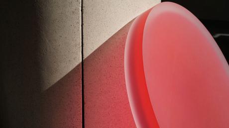 Conecto la rencontre du beton et de lacrylique