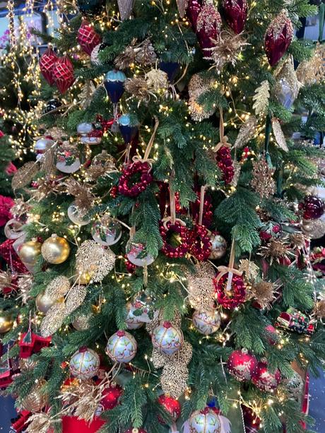 des fêtes prochaines : Noel et jour de l’an –