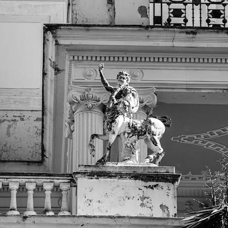 Achilleion — 10 photos en noir et blanc de Marco Pohle (Première série)