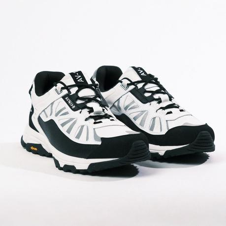 AVNIER dévoile sa première paire de sneakers AVNIER dévoile sa première paire de sneakers