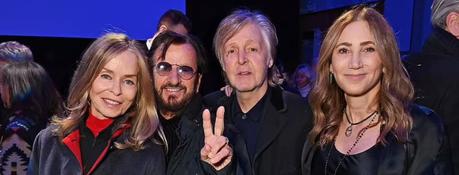 Du beau monde à la première de “If These Walls Could Sing”. Du beau monde à la première de “If These Walls Could Sing”.