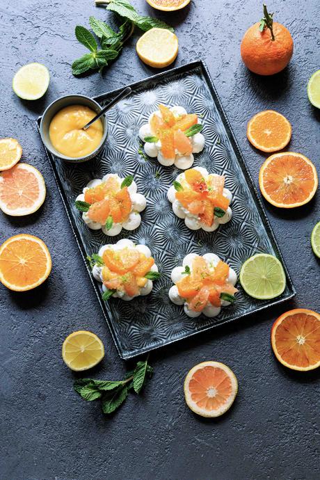 20 recettes d'entremets ou dessert de Fêtes 20 recettes d'entremets ou dessert de Fêtes