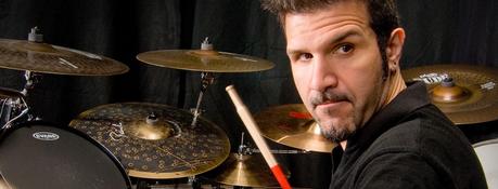 Charlie Benante partage la technique qu'il a volée à Ringo Starr