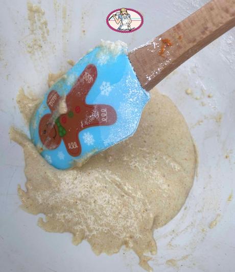 La bûche de Noël 2022 mandarine marron La bûche de Noël 2022 mandarine marron