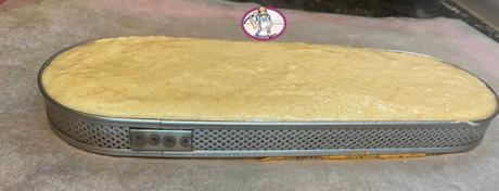 La bûche de Noël 2022 mandarine marron La bûche de Noël 2022 mandarine marron