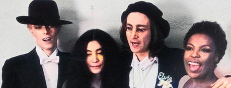 David Bowie a déclaré que John Lennon l’a aidé à se sentir mieux après une légère attaque d’Aretha Franklin. David Bowie a déclaré que John Lennon l'a aidé à se sentir mieux après une légère attaque d'Aretha Franklin.