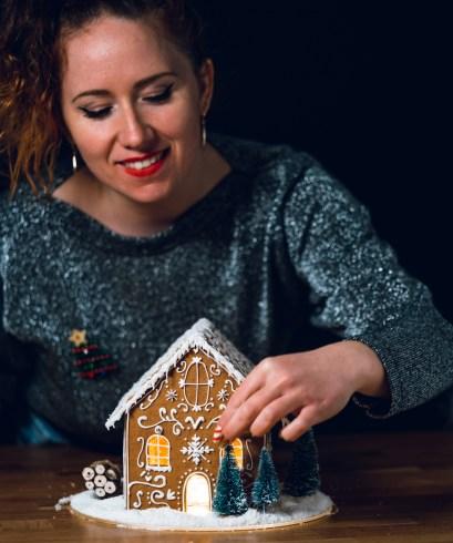 2 Décorations Maison En Pain D'Épice Pour Sapin De Noël – Ornements En Résine, 7.5x7x5.5 Cm, Corde Incluse