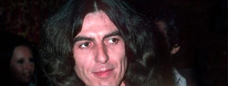 Le fils de George Harrison a attendu un certain temps avant de choisir sa voie après avoir vu comment les enfants des autres musiciens étaient “complètement brutalisés” dans la presse. Le fils de George Harrison a attendu un certain temps avant de choisir sa voie après avoir vu comment les enfants des autres musiciens étaient “complètement brutalisés” dans la presse.