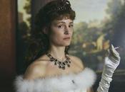 Corsage portrait intime imaginatif d’une impératrice réelle