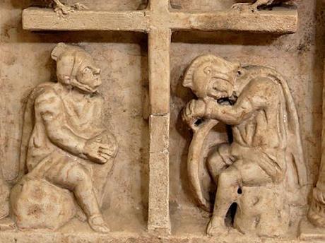 Lune-soleil : thèmes chrétiens 325-50 Sarcophage de la Passion N° 71, Museo Pio Cristiano, Vatican DETAILsoldats