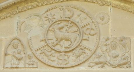 Tympan Chrisme 13eme Monasterio_de_la_Oliva Carcastillo schema 2