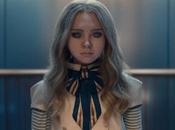 ‘M3GAN’ film amusant examine l’obsession technologie. Critique