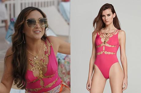EMILY IN PARIS : Mindy’s pink swimsuit in 3×05