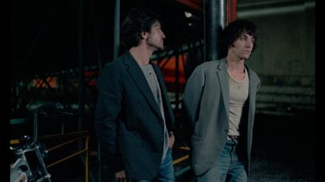 Un portrait sombre et captivant de l’obsession toxique Un portrait sombre et captivant de l’obsession toxique