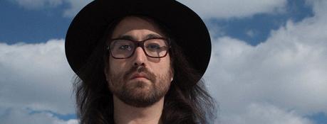 Le fils de John Lennon a admis qu'il vivait de l'argent des Beatles.