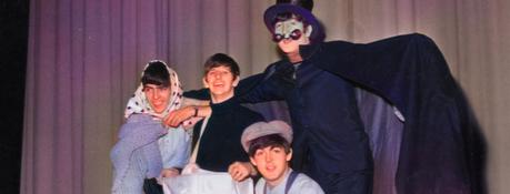 Paul McCartney a dit aux fans de ne pas envoyer un cadeau spécifique sur le disque de Noël des Beatles en 1963