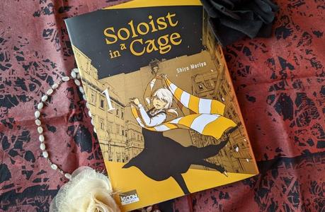 Sombre et implacable : Soloist in a cage