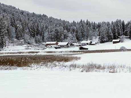 Wieder mal a bissel Schnee in Mittenwald — 14 Bilder / 14 photos — Nouvelle neige en Bavière