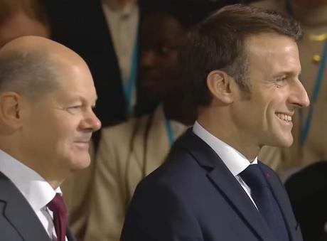 Deux âmes dans une même poitrine, c'est nous !