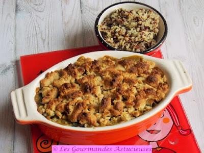 Crumble de noix à la courge, aux lentilles et au chou (Vegan) Crumble de noix à la courge, aux lentilles et au chou (Vegan)