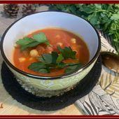 Soupe de tomates, pois chiche et curry