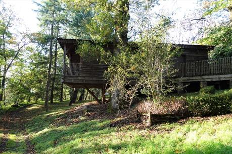 Maison dans les bois au Château du Boisniard en Vendée