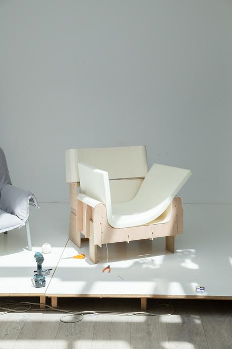 Wrap lounge chair par Normal Studio pour Muuto