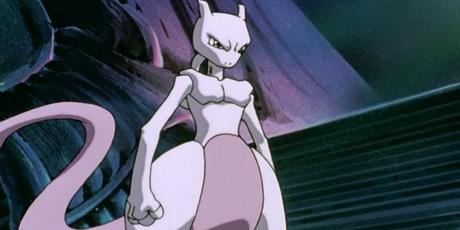 Mewtwo debout du premier film Pokémon.