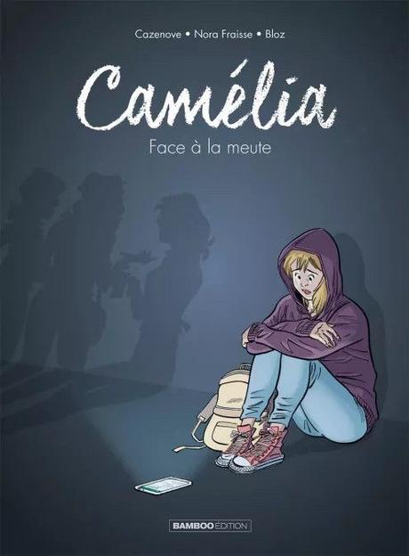 Camélia, face à la meute