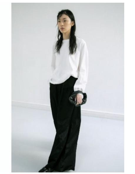 RUOHAN PRE AW23 : Le Pantalon Large Japonais RUOHAN PRE AW23 : Le Pantalon Large Japonais