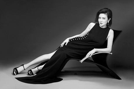 Une belle de Sing : Rosamund Kwan