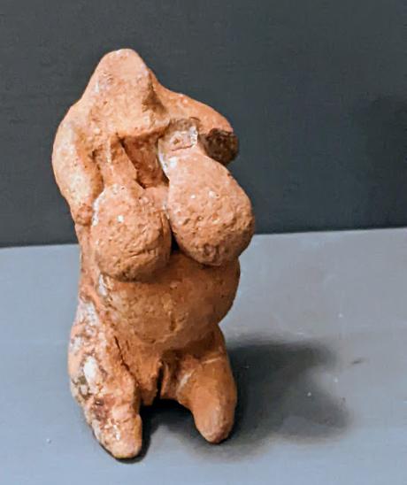 La sculpture néolithique maltaise — Reportage photos au musée archéologique de La Valette