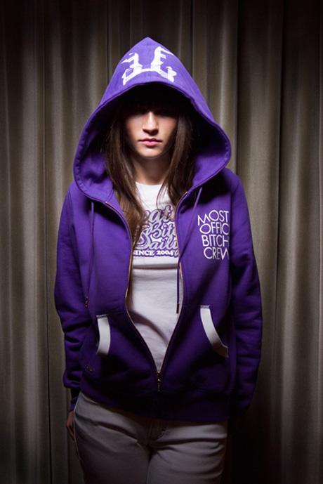 Quand Bitch rime avec Married To The Mob !