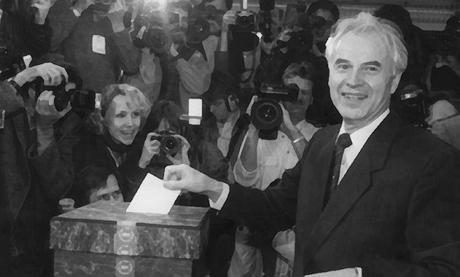 Hans Modrow et la transition démocratique de l'Allemagne communiste