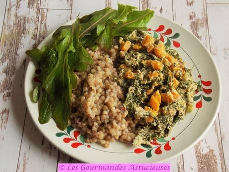 Courge et chou à la sauce crémeuse aux noix (Vegan)