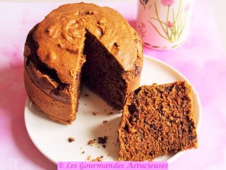 Gâteau Vegan super moelleux aux noix, au thé matcha et au chocolat