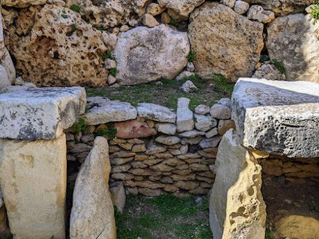 Archipel maltais —Le temple mégalithique gozitain de Ggantija et sa légende — 16 photos