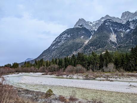 Mittenwald (Riedboden) — Spaziergang entlang der Isar — 8 pics