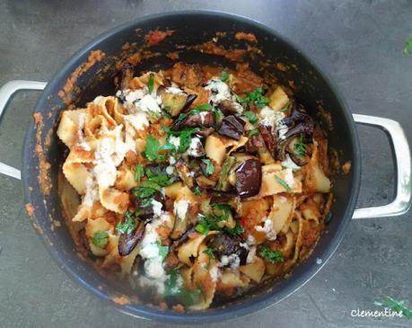 Pâtes aux aubergines brûlées et tahini de Yotam Ottolenghi