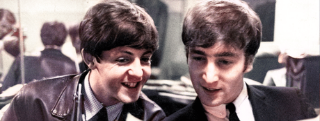 Paul McCartney a déclaré que John Lennon l’avait consolé pour avoir “volé” des chansons.