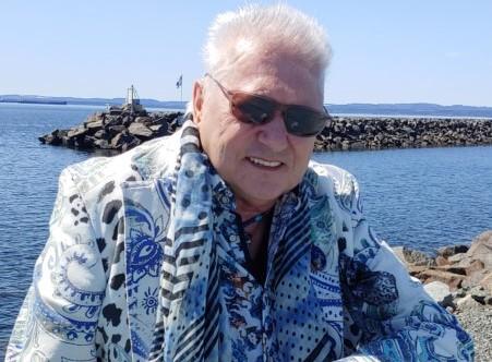 Nuit de la poésie avec Jean-Paul Daoust Nuit de la poésie avec Jean-Paul Daoust